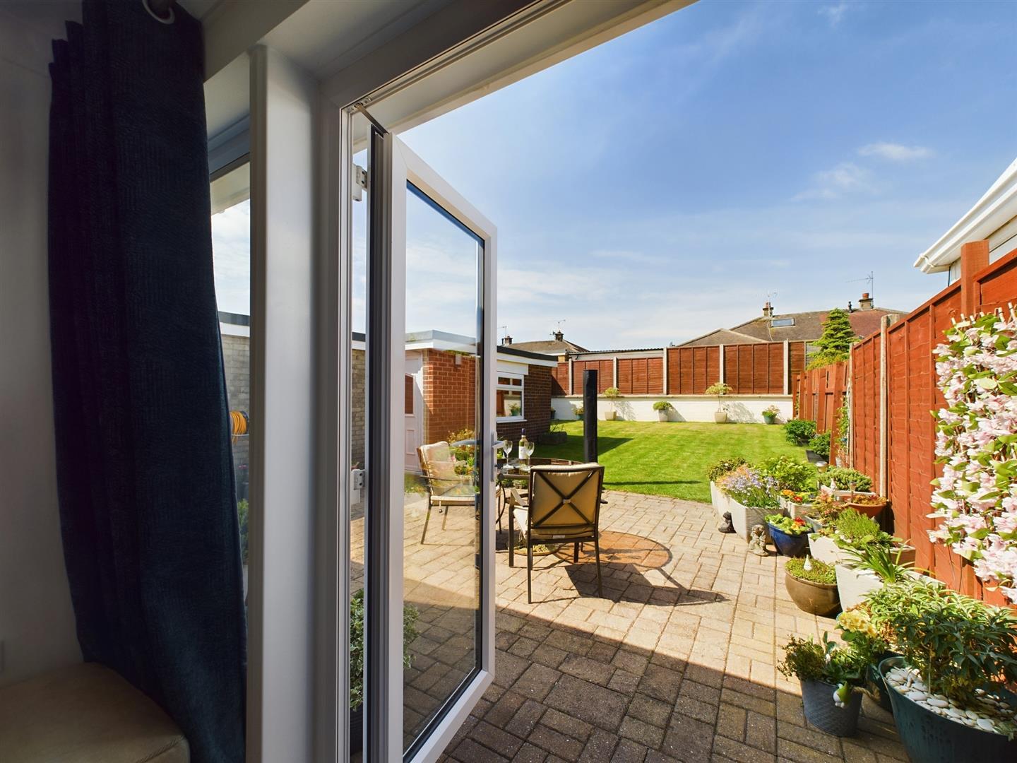 Harewood Avenue, Bridlington Belts Estate Agents